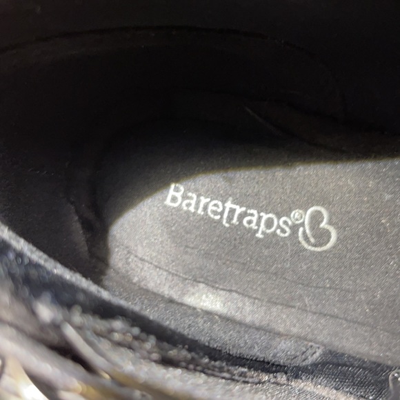 BareTraps Guenna Black Ankle Boots w/ Chain and Straps Detail - Picture 12 of 14